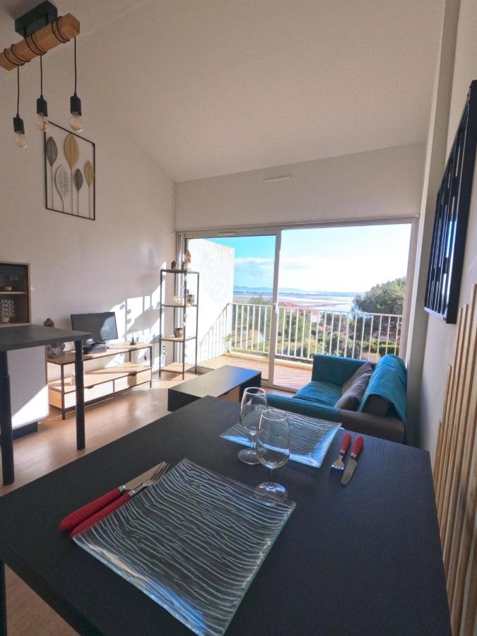 Appartement Hyeres - Costebelle Duplex Vue Mer Balcon Residence Privee Parking - Marie Caroline Dış mekan fotoğraf